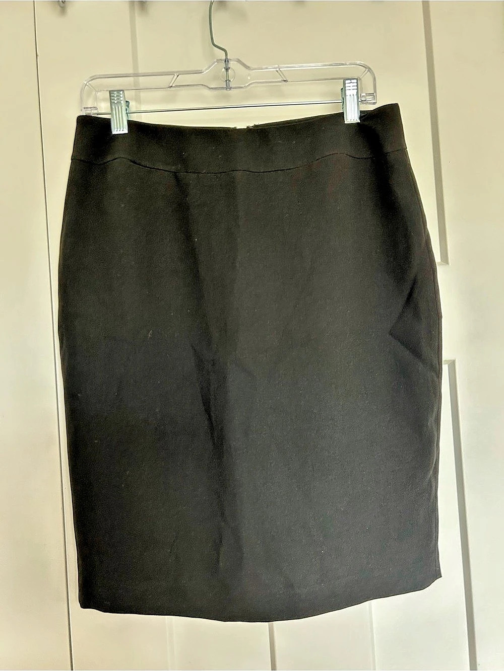 Jones Wear Black Pencil Skirt Size 8P